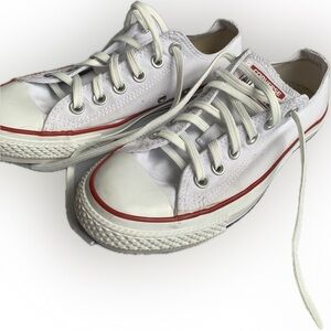 CONVERSE Chucks 🏀 All Stars white Low Tops, men's size 5, women's size 7